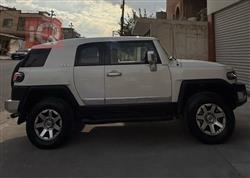 تۆیۆتا FJ کرۆزەر